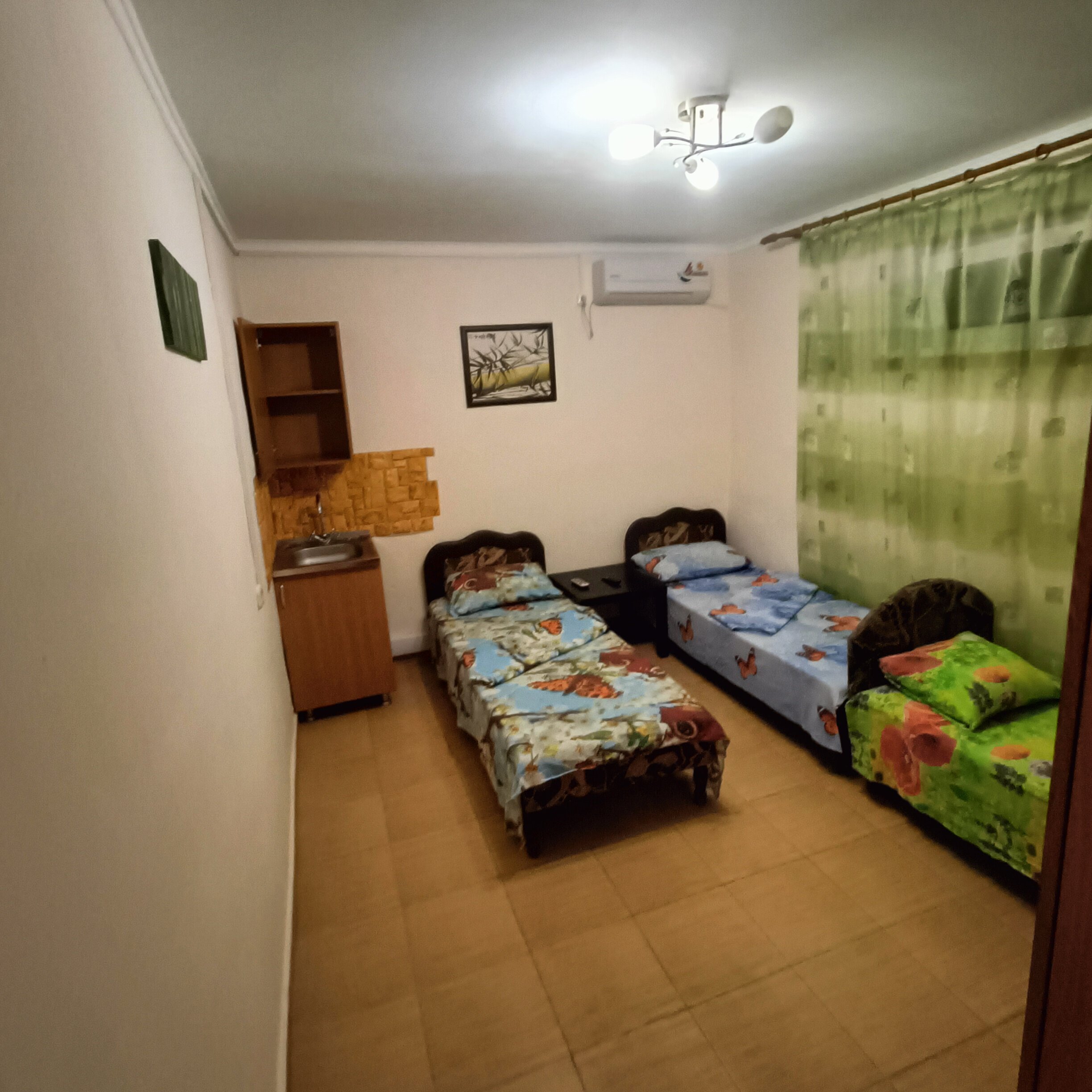Фото Отдых в Архипо-Осиповке на ул. Янтарной, 12