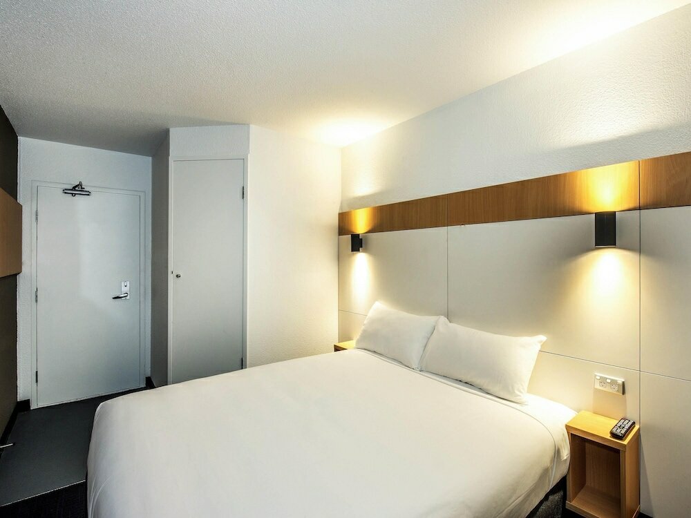 Фото Ibis budget Enfield