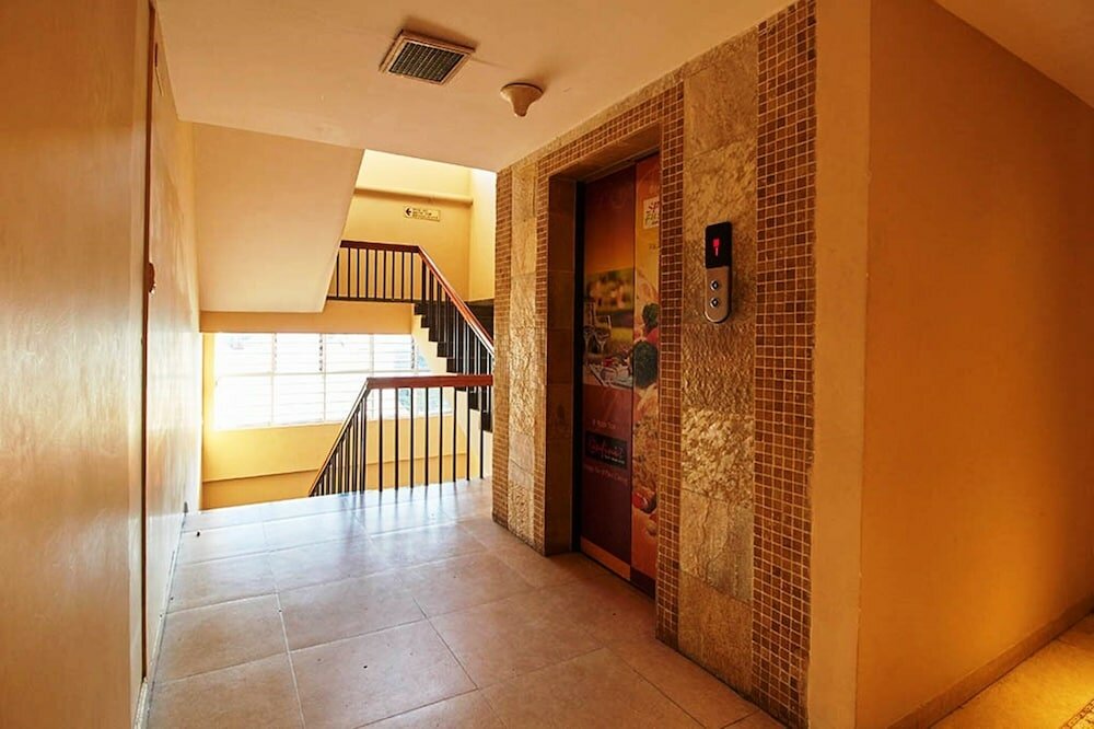 Фото Hotel Roopa