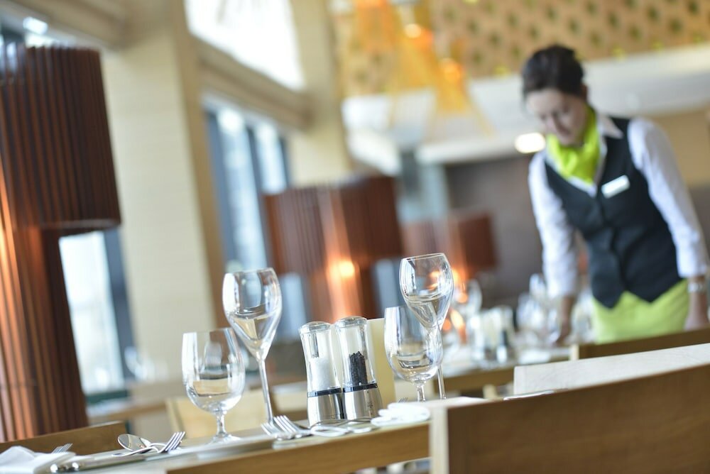 Фото Ramee Grand Hotel and Spa