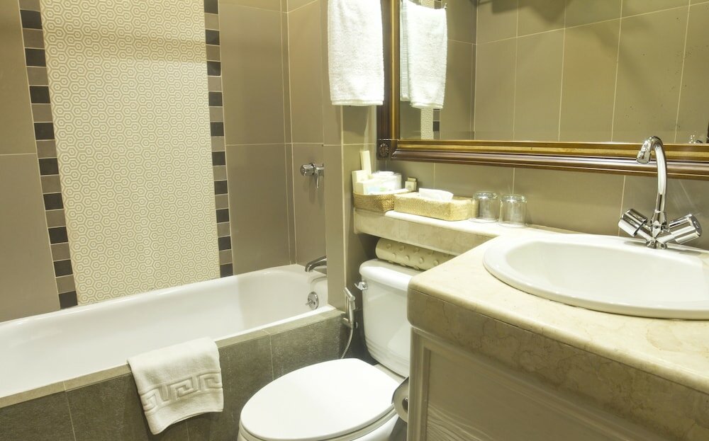 Фото Herald Suites