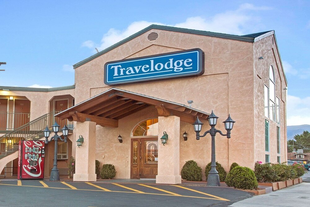 Фото Travelodge by Wyndham Bishop