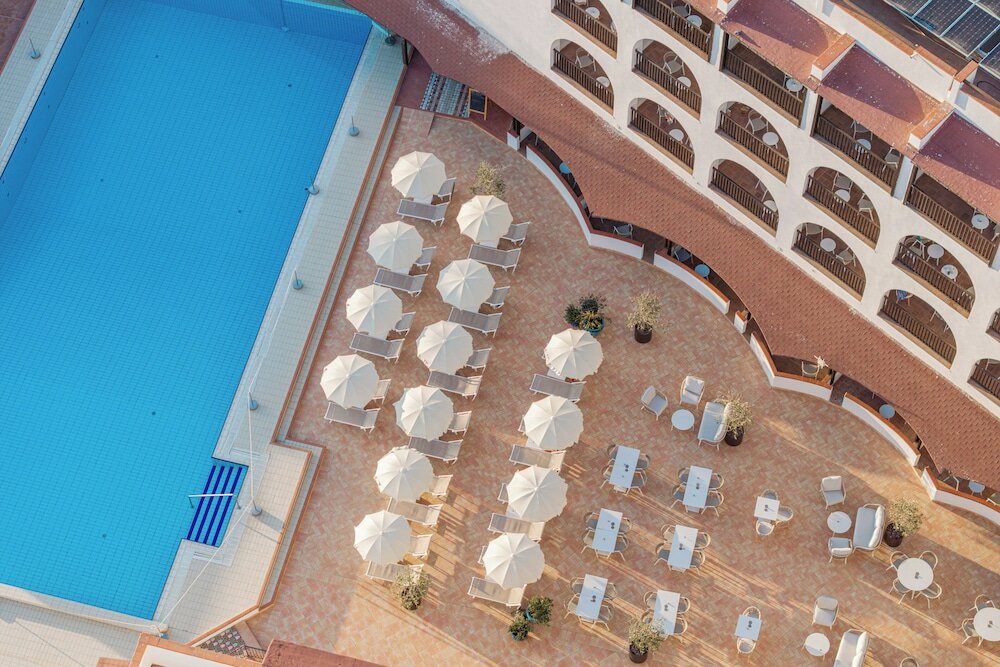 Фото Hotel Calabona