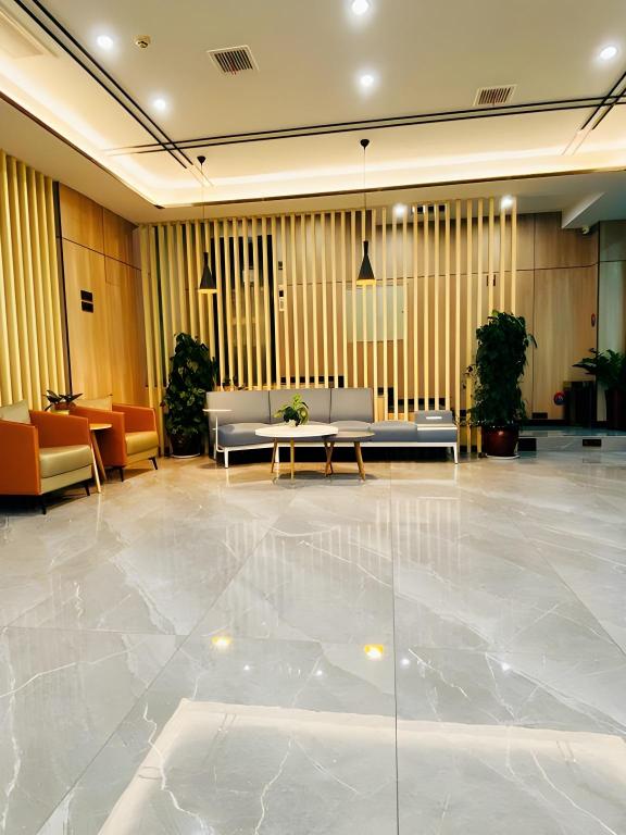 Фото GreenTree Inn HanZhong Railway Station BeiYiHuan Road Express Hotel