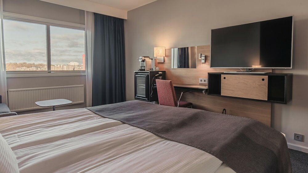 Фото 91792341923