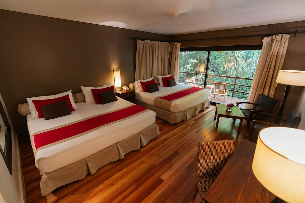 Фото Loi Suites Iguazú Hotel