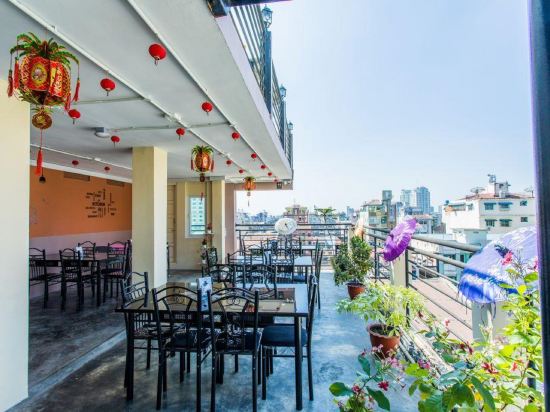 Фото Golden Gate China Town Hotel