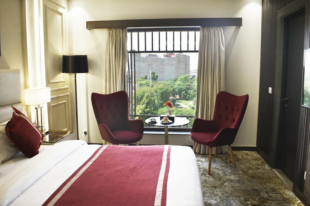 Фото Faletti's Grand Hotel Multan