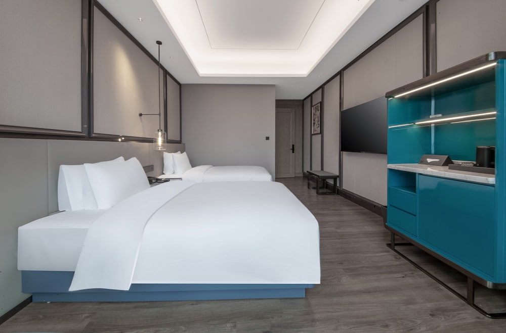 Фото Crowne Plaza Hangzhou Linping