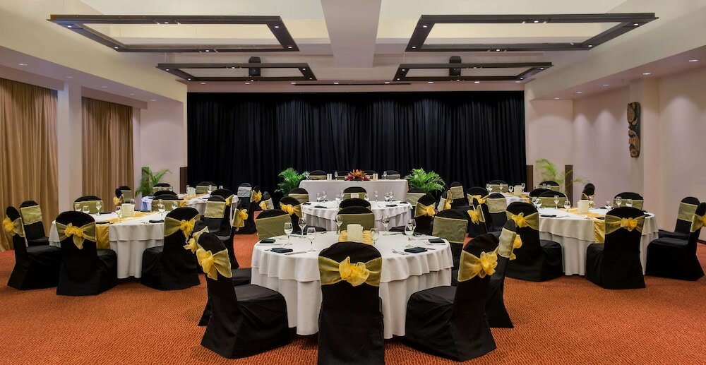 Фото Radisson Blu Resort Fiji Denarau Island