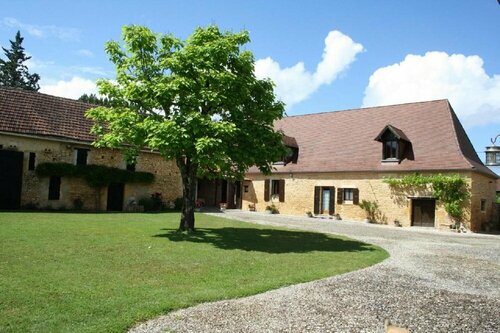 Гостиница Domaine De Manilau в Бержераке