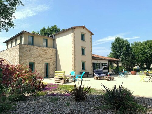 Гостиница Terres de France - Natura Resort Pescalis в Партене