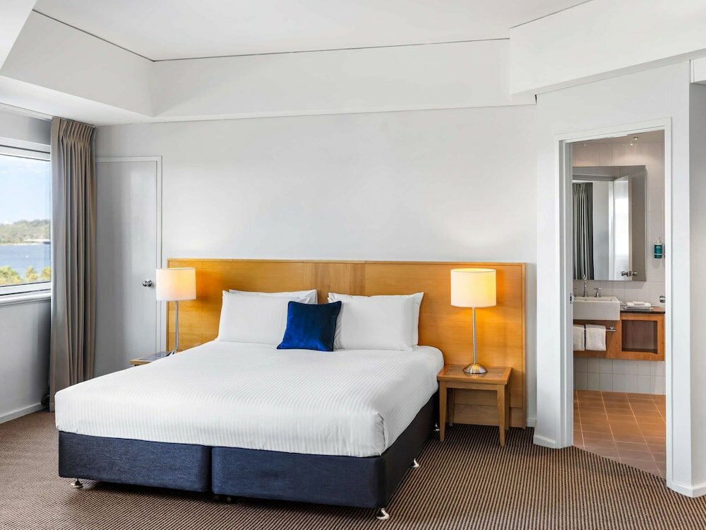 Фото Novotel Perth Langley