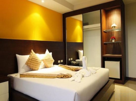 Фото Nize Hotel