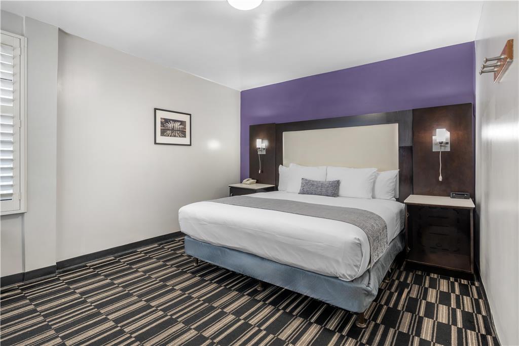 Фото SureStay Hotel by Best Western Beverly Hills West La