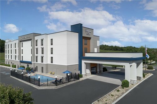 Гостиница Hampton Inn Lenoir City в Ленуар Сити