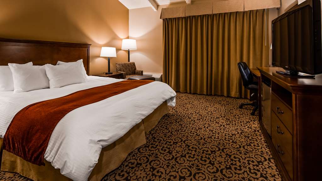 Фото Best Western Tyrolean Lodge