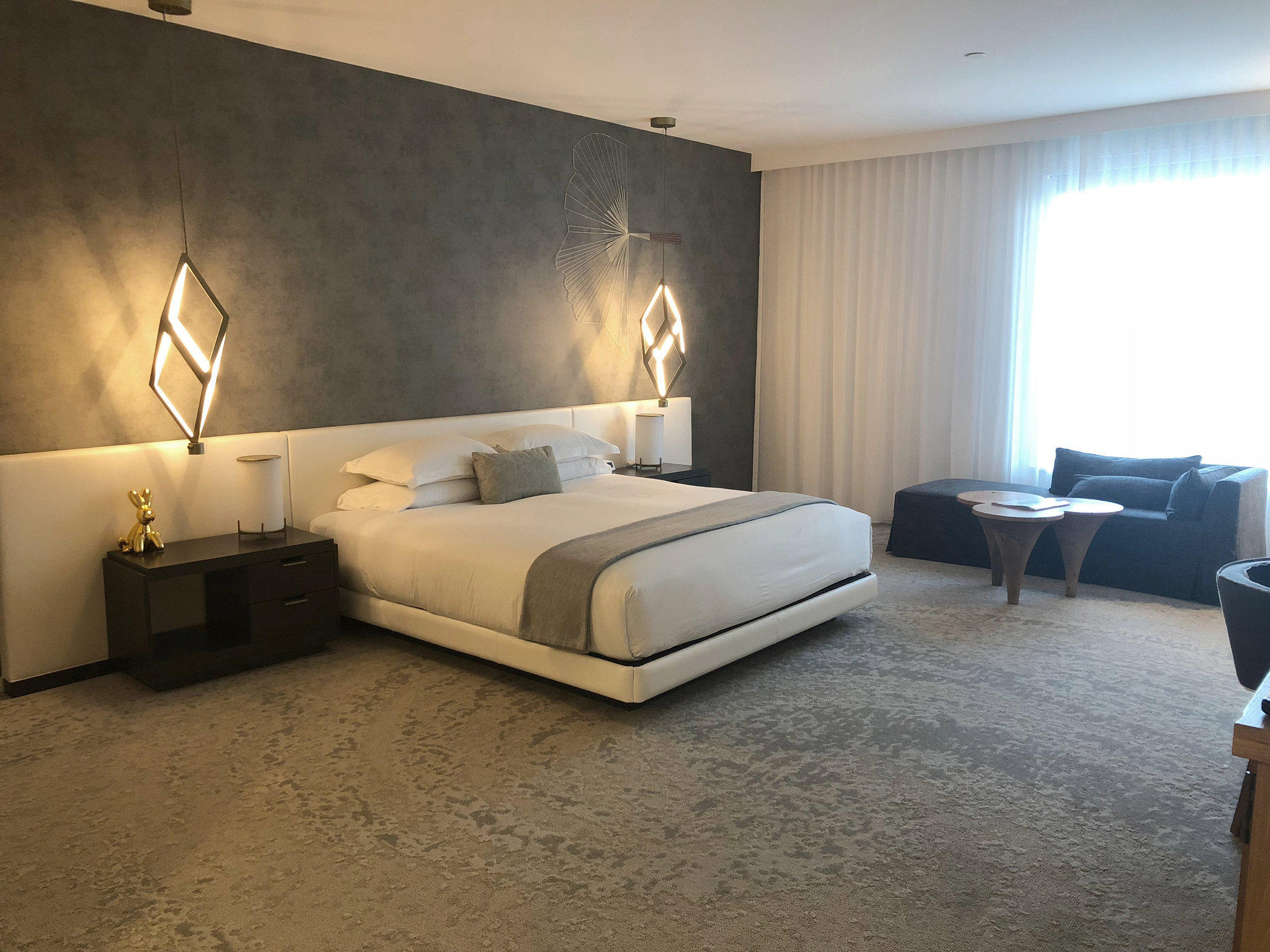 Фото Kimpton La Peer Hotel