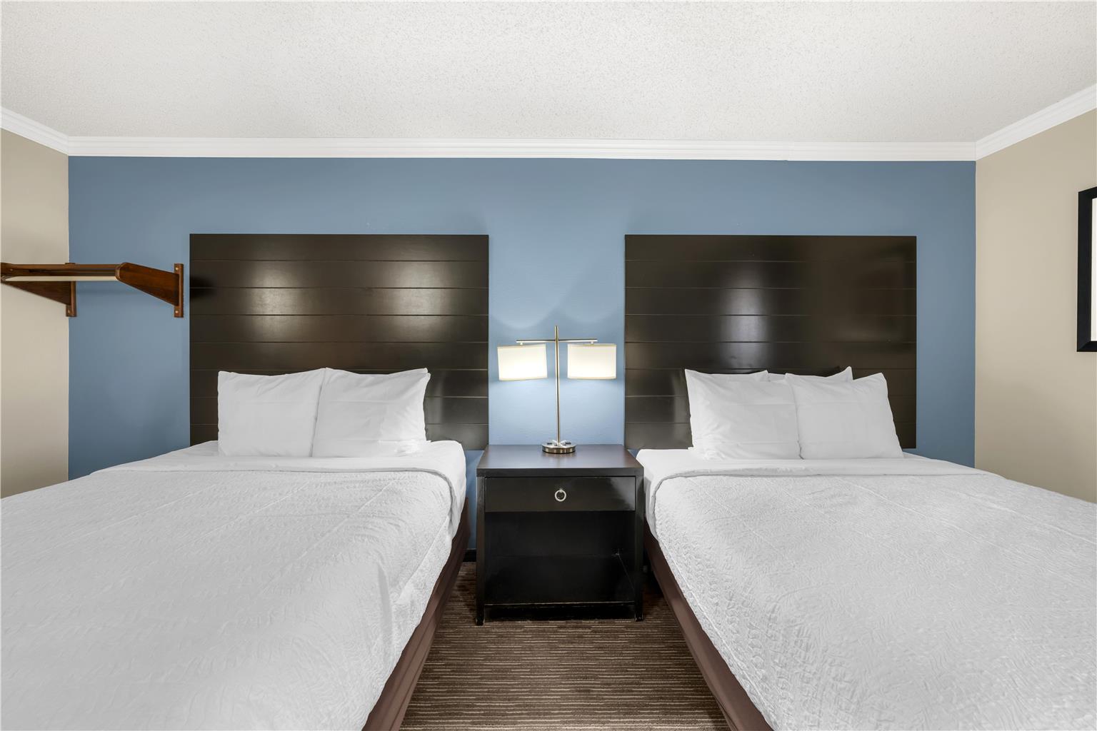 Фото Best Western Airport Albuquerque InnSuites Hotel & Suites