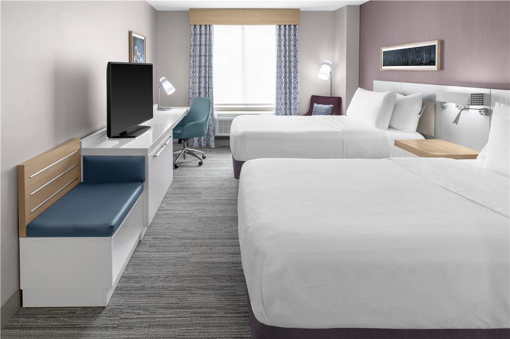 Фото Hilton Garden Inn Queens/JFK Airport