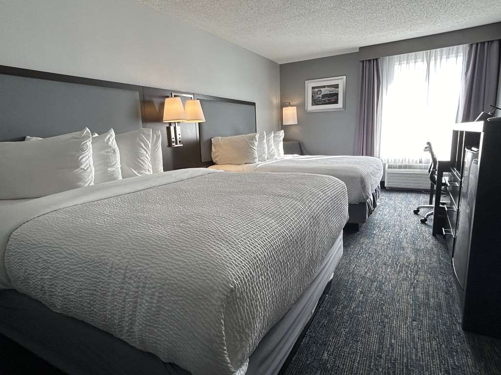 Фото Carlisle Hotel