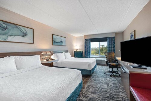 Гостиница Hilton Garden Inn Islip/MacArthur Airport в Ронконкоме