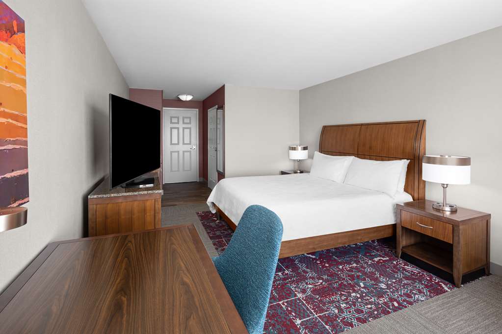 Фото Hilton Garden Inn Salt Lake City Airport