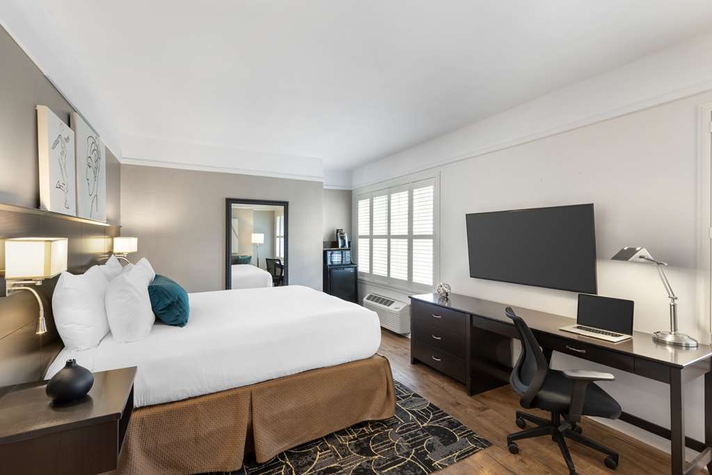 Фото Best Western Plus Hawthorne Terrace Hotel