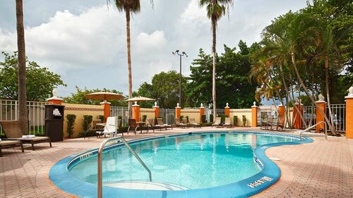 Гостиница Best Western Fort Myers Inn & Suites в Форте Майерсе