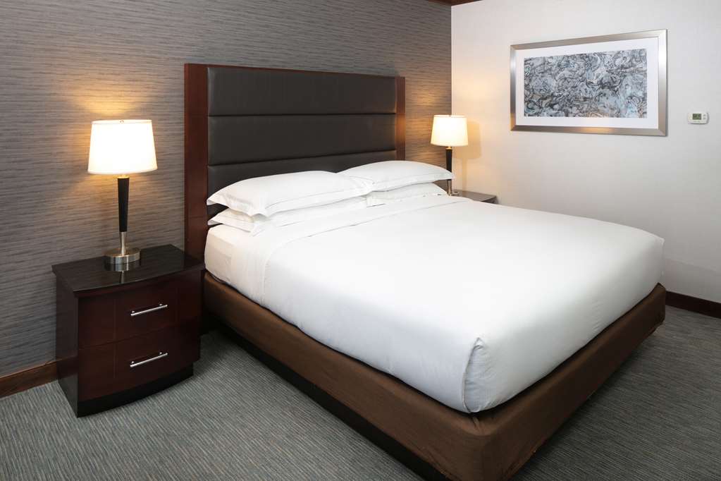 Фото Hilton Minneapolis Bloomington