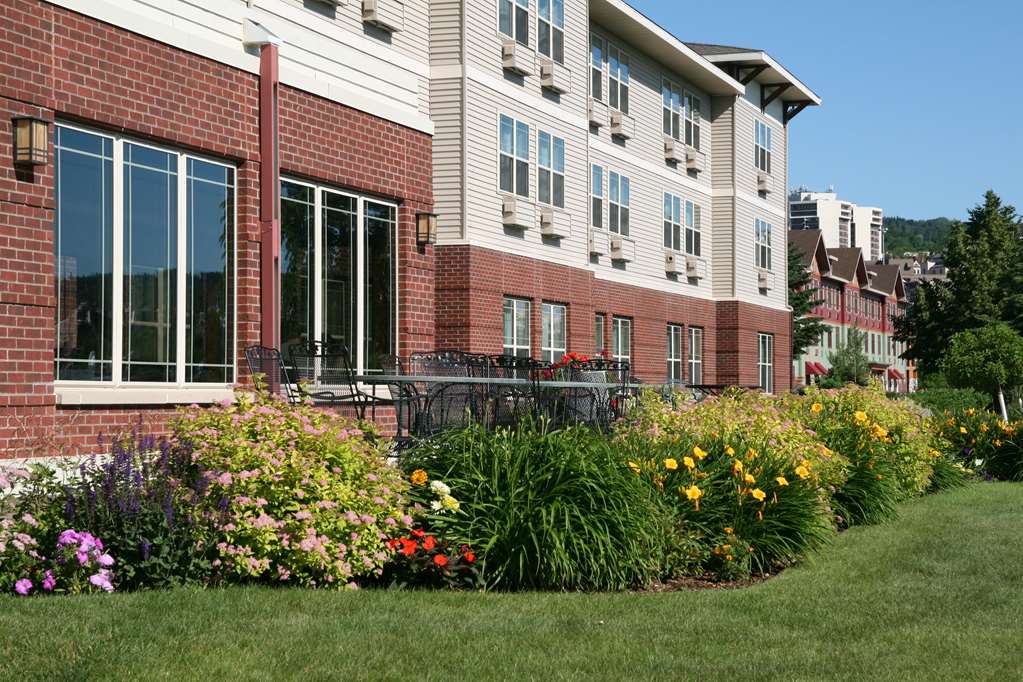 Фото Hampton Inn Duluth Canal Park