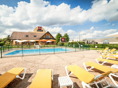 Гостиница Ibis Beaune La Ferme Aux Vins в Боне