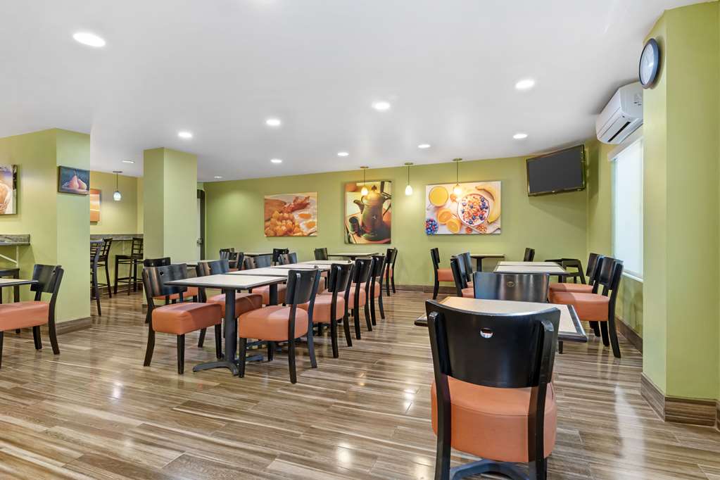 Фото Best Western Plus Heritage Inn