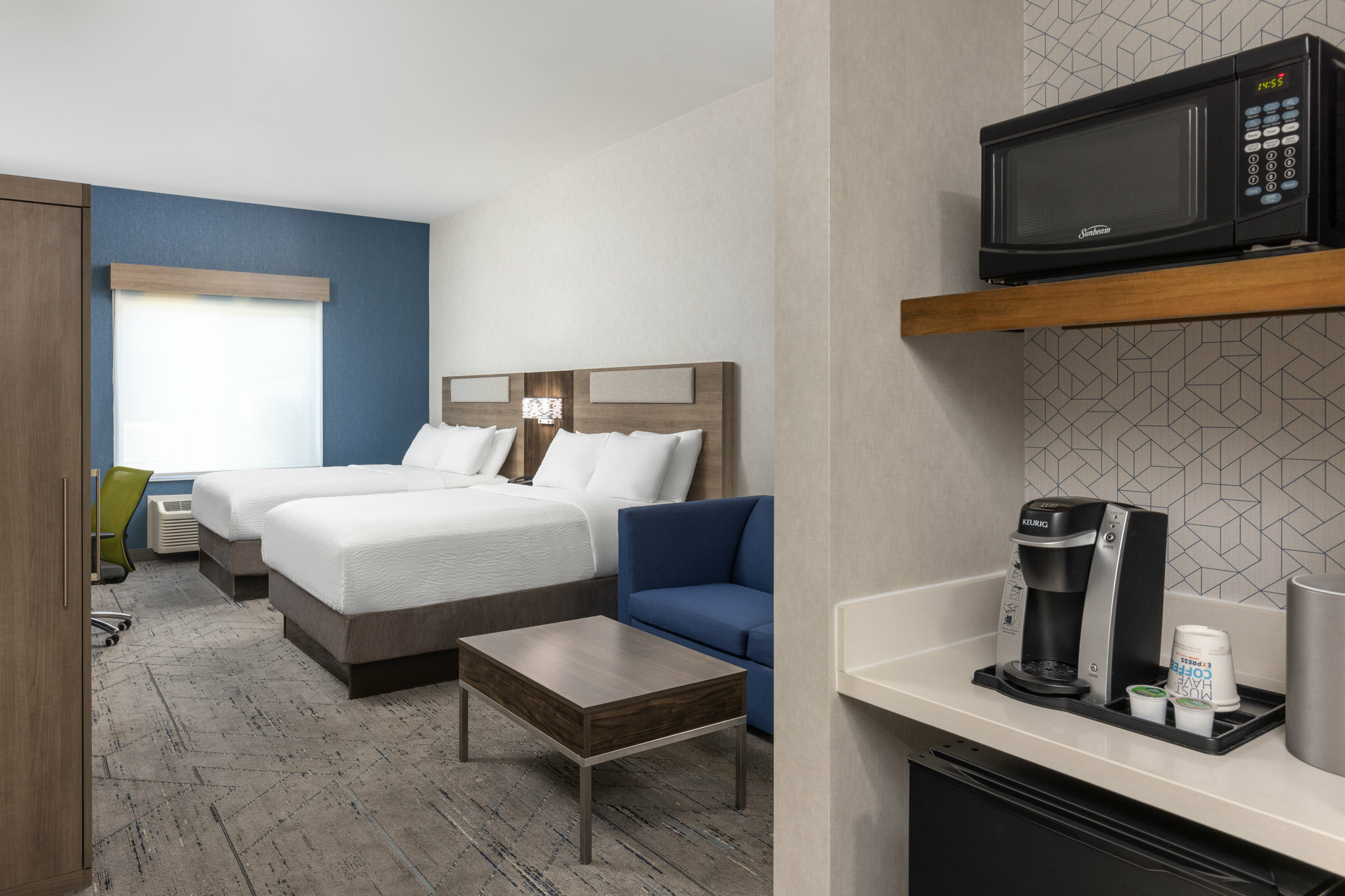Фото Holiday Inn Express & Suites Sacramento Ne Cal Expo