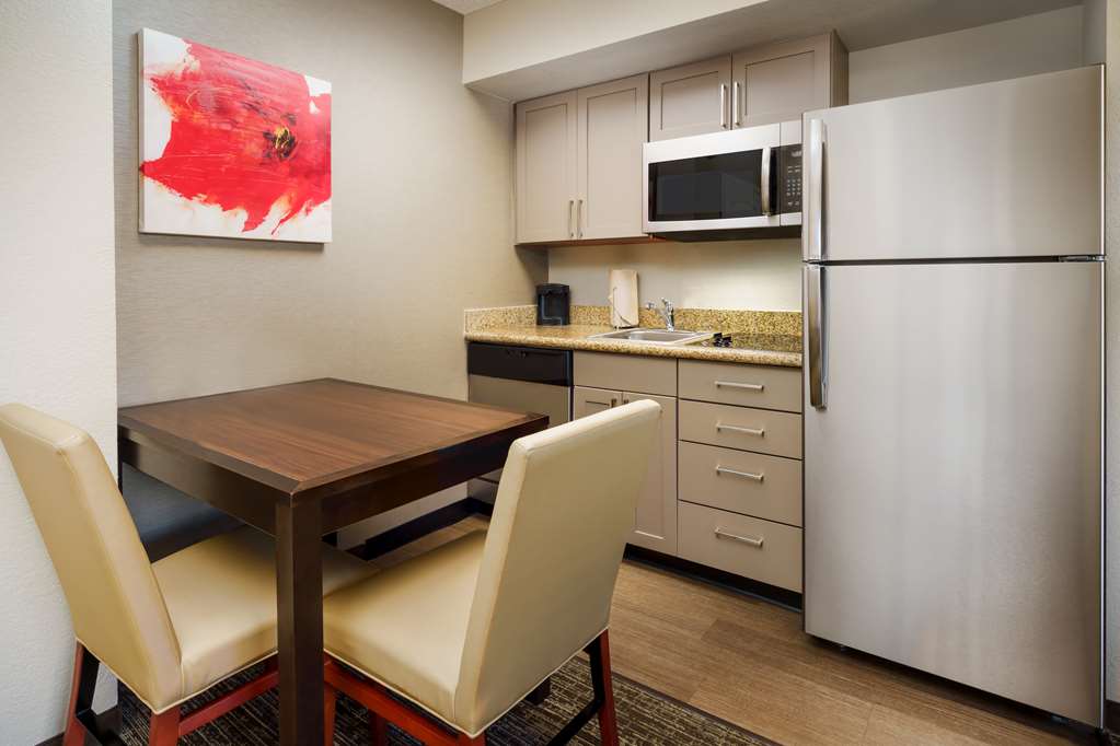 Фото Homewood Suites by Hilton Phoenix-Chandler