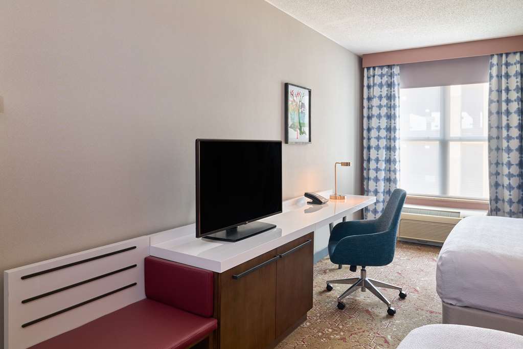Фото Hilton Garden Inn Bloomington