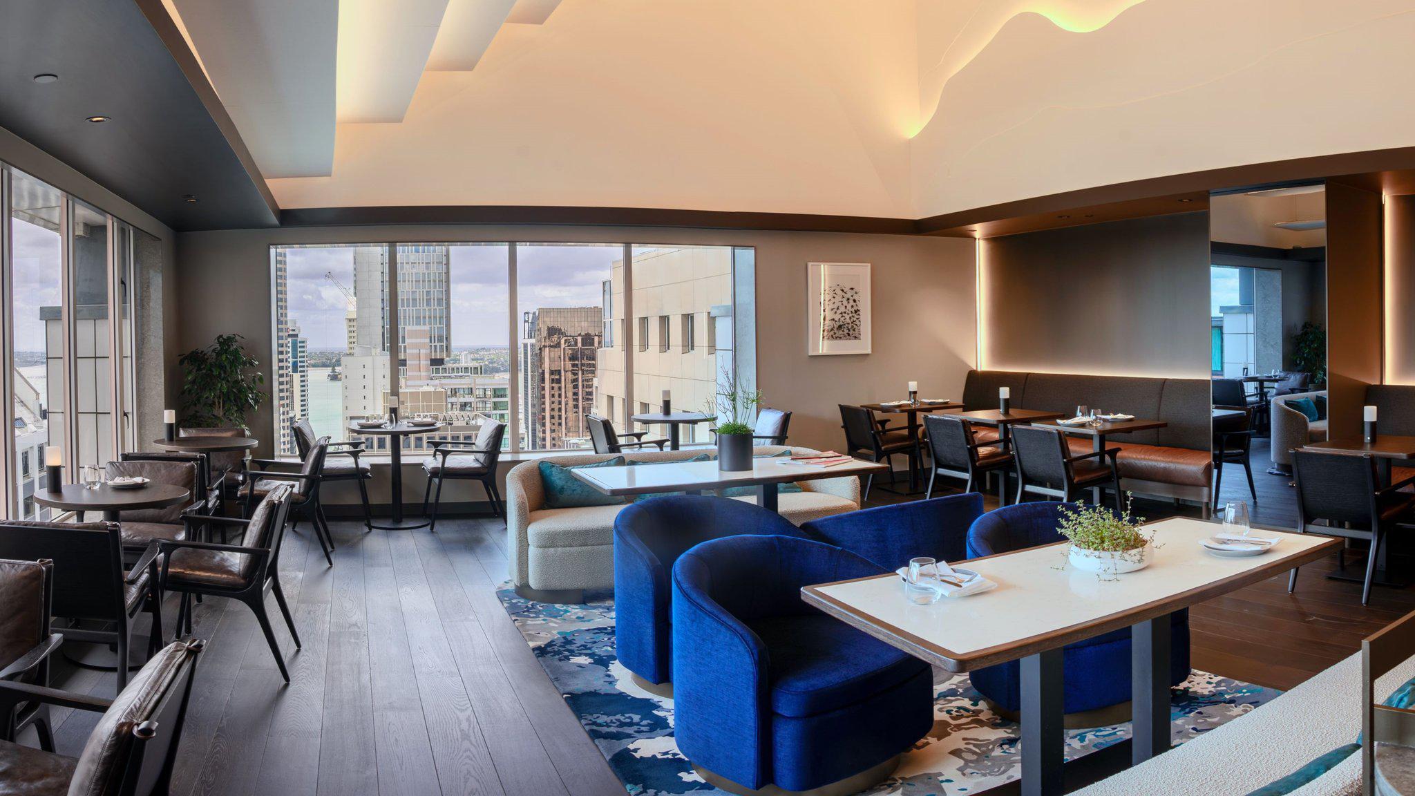 Фото Crowne Plaza Auckland