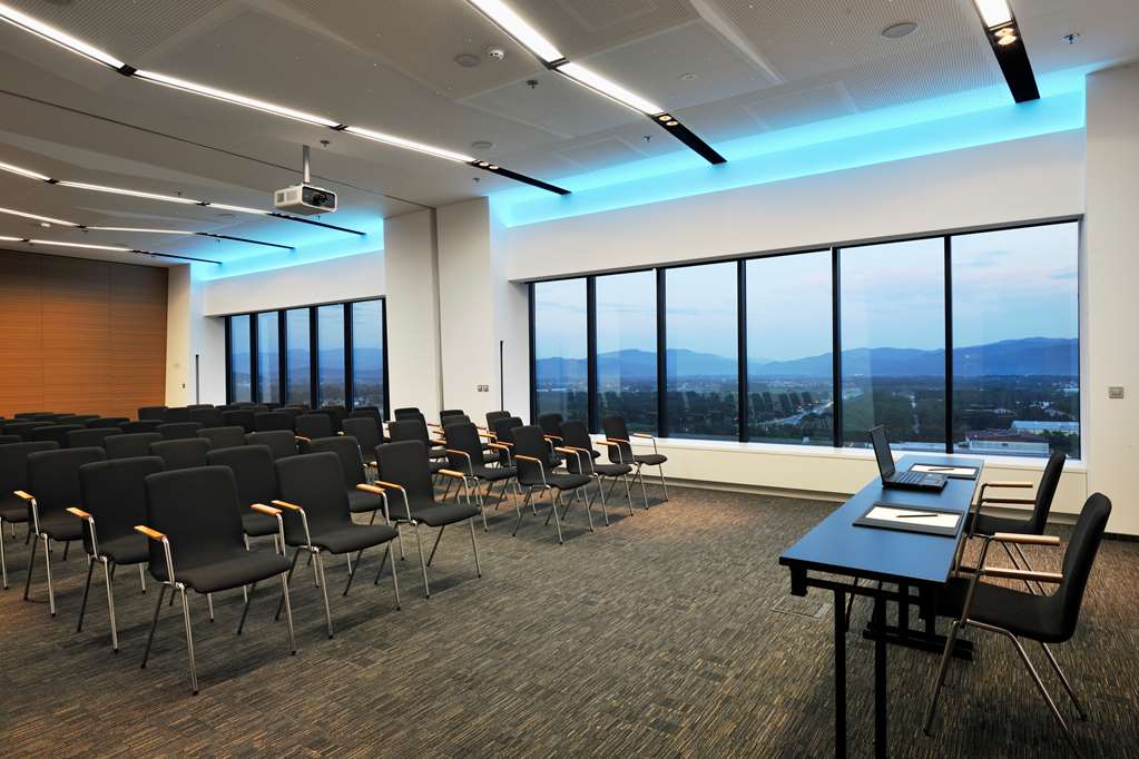 Фото Radisson Blu Plaza Hotel Ljubljana