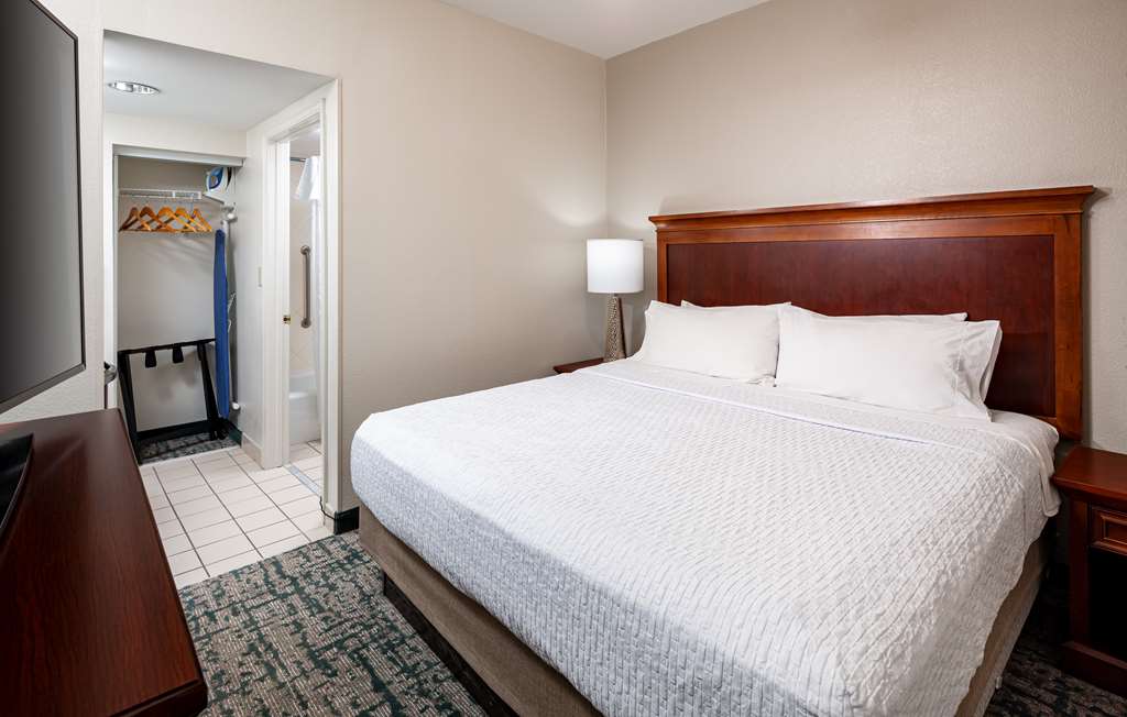 Фото Homewood Suites by Hilton Jacksonville-South/St. Johns Ctr