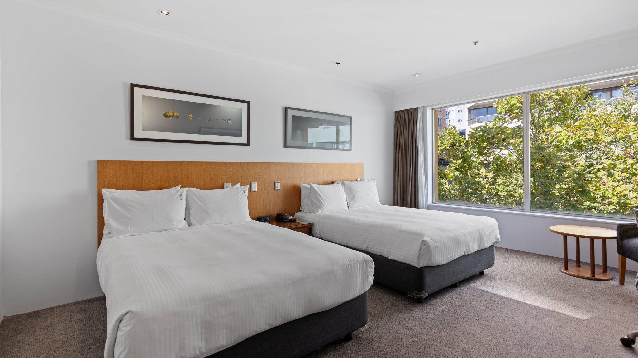 Фото Holiday Inn Sydney Potts Point
