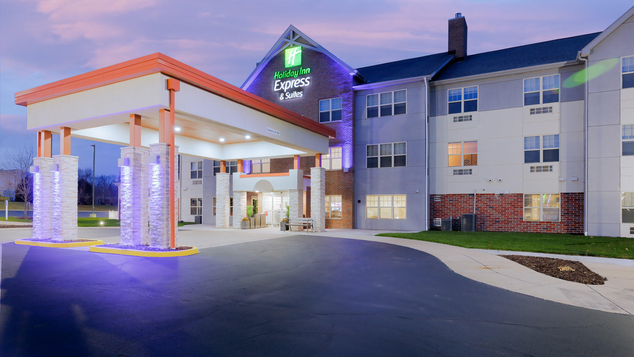 Фото Holiday Inn Express & Suites Zion by IHG