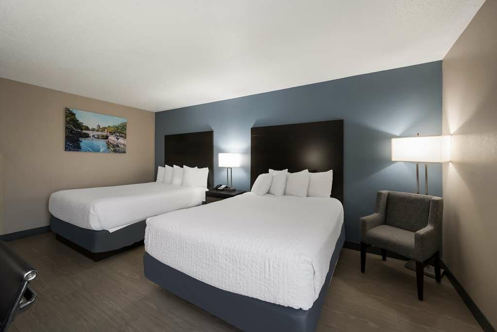Фото Best Western Executive Inn