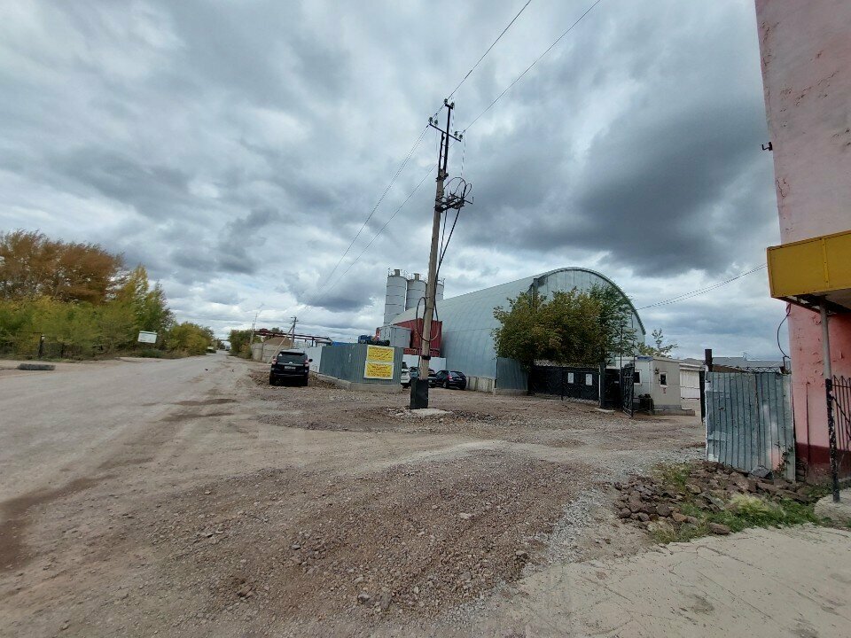 Trucks AS. furgon, Astana, photo