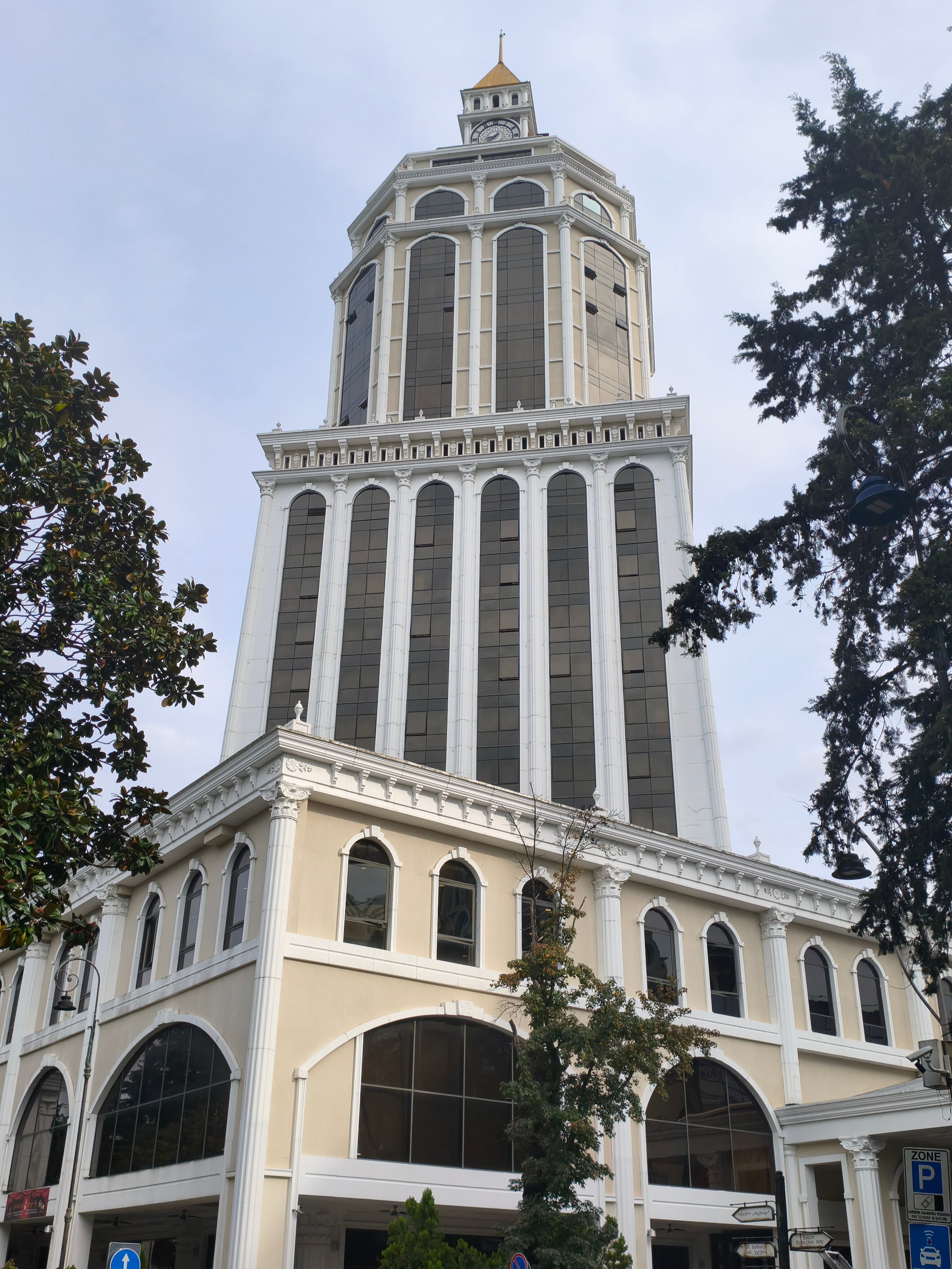 Фото Sheraton Batumi Hotel