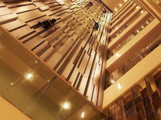 Фото Days Hotel by Wyndham Seoul Myeongdong