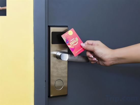 Фото Smile Hotel Wangsa Maju