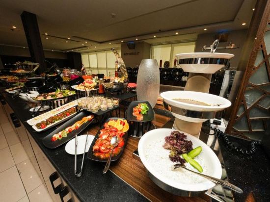 Фото Myrtle AlSahafa Hotel