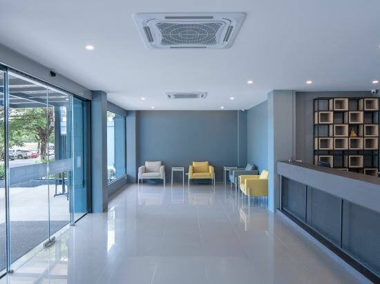 Фото Nora Lakeview Hotel