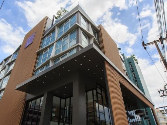 Фото Hotel Icon Bangkok Sukhumvit 2