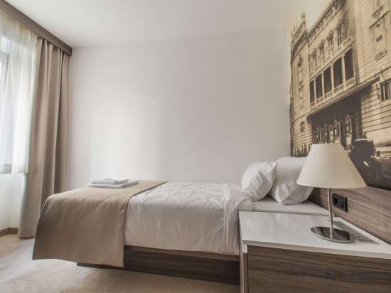 Фото Royal Inn Hotel